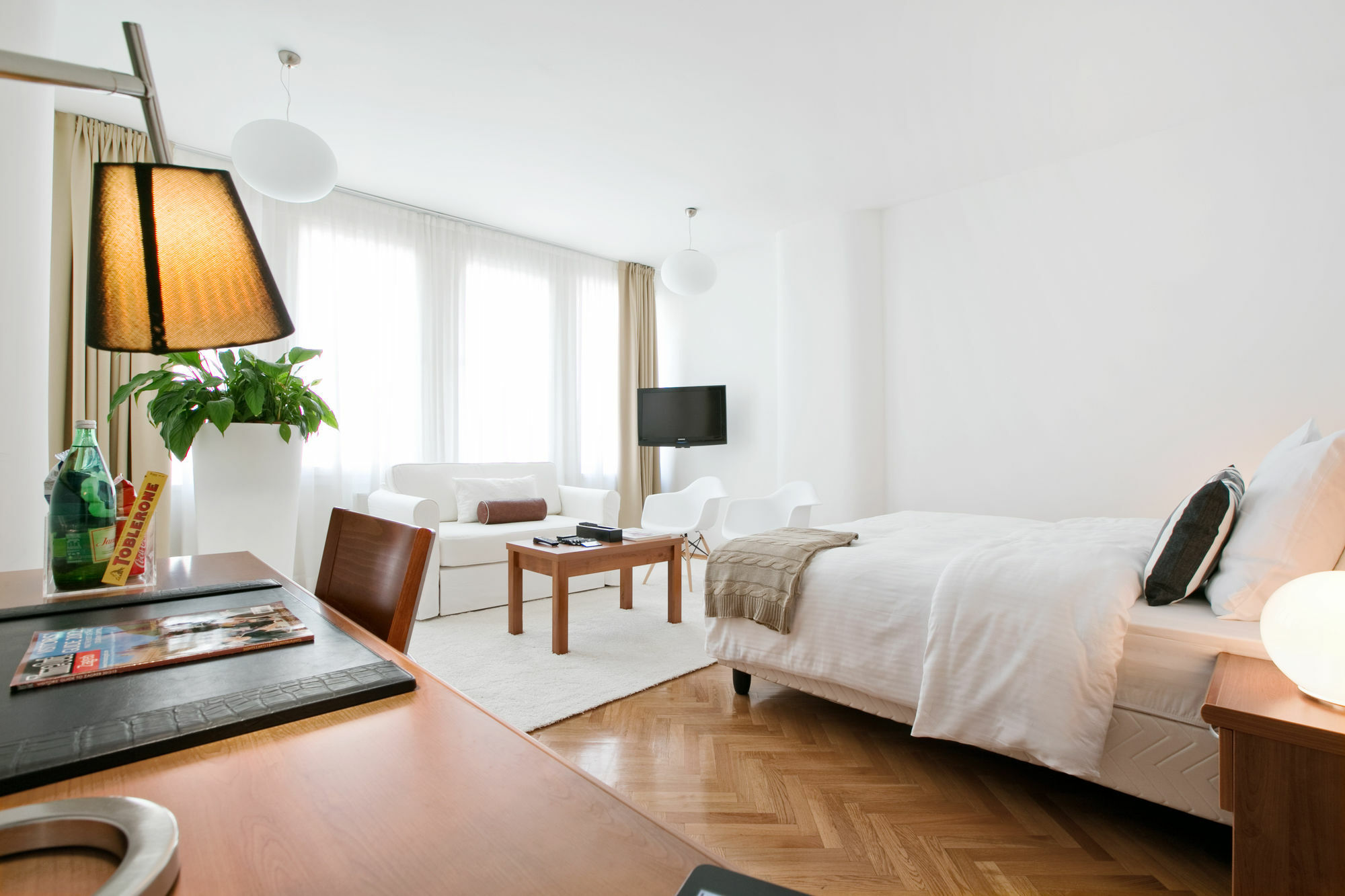 แองเจิล เมนสแควร์ ซาเกรบ Apartment ซาเกร็บ ภายนอก รูปภาพ