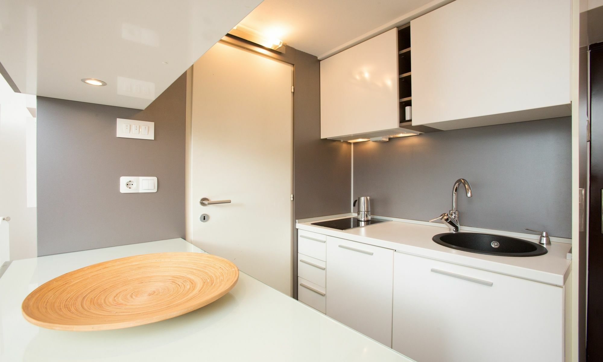 แองเจิล เมนสแควร์ ซาเกรบ Apartment ซาเกร็บ ภายนอก รูปภาพ